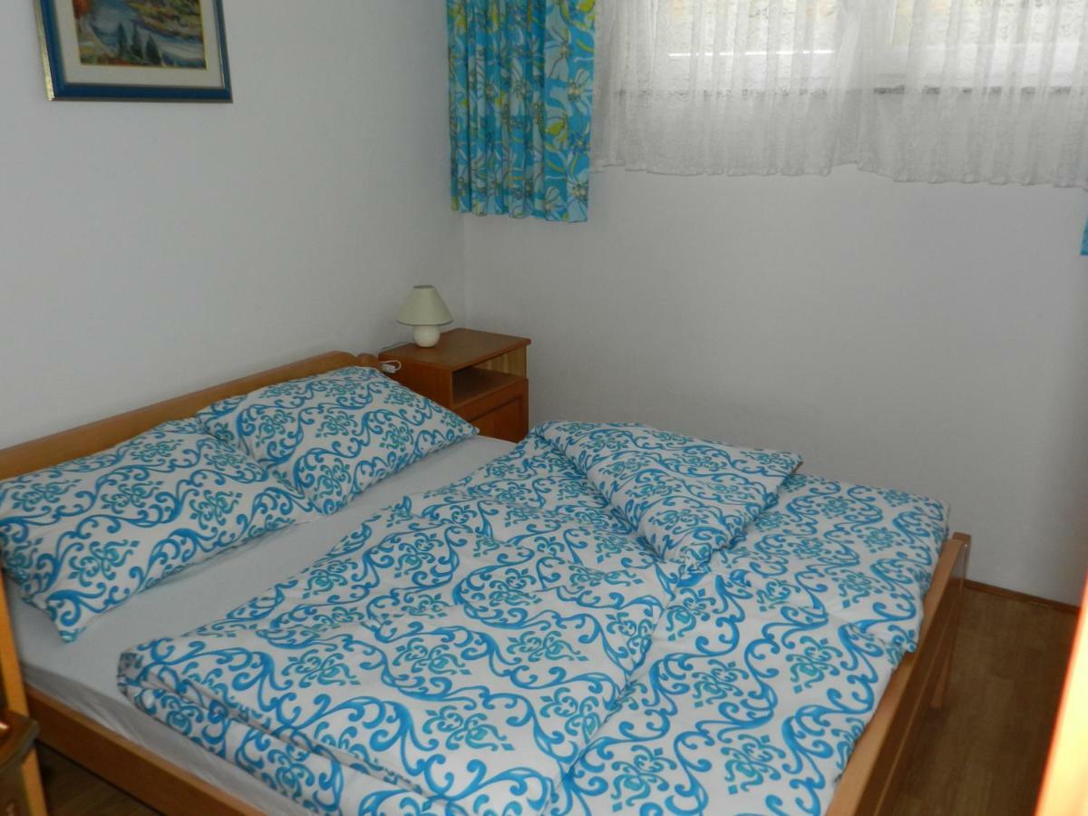 Apartmani Lucija Jurkovic Malinska Exteriör bild