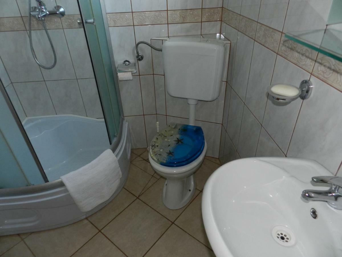 Apartmani Lucija Jurkovic Malinska Exteriör bild